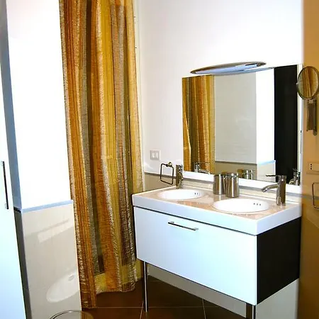Comi Apartament Uggiano La Chiesa